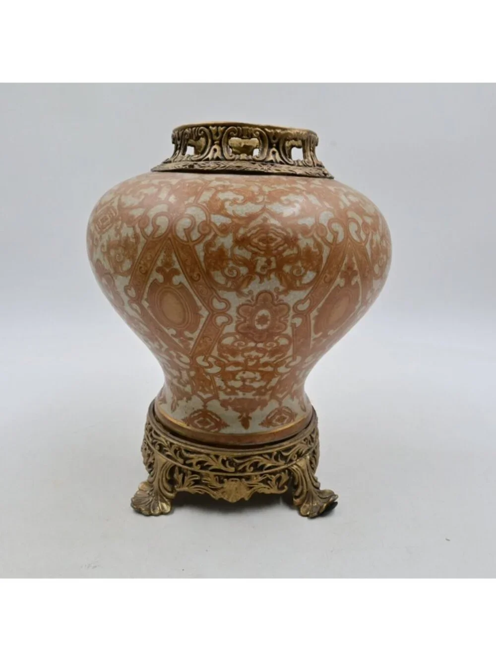 The Great Indoors Ginger Jar Ornate Gold Base Crackle Glaze Pattern 10